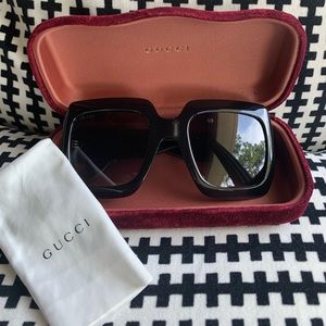 Never worn authentic Gucci Sunglasses